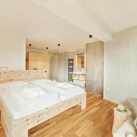 Hotel Herolerhof 3*